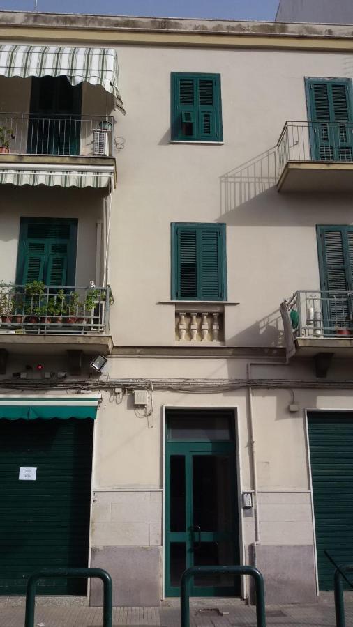 Bari, Puglia. Centrale E Facile Da Raggiungere !! المظهر الخارجي الصورة